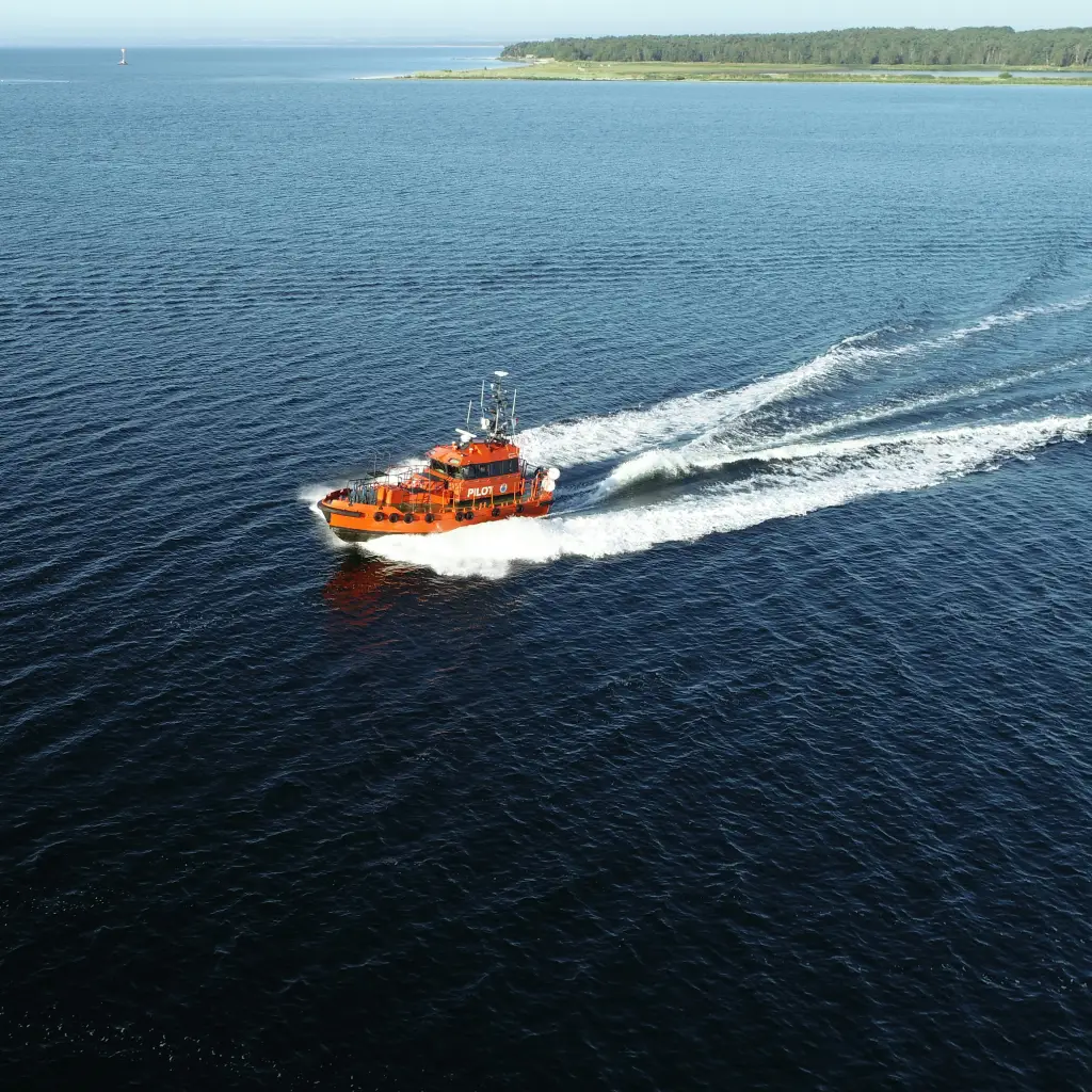 Marine navigation and coastal infrastructure systems in Canadian waters — Felix Technology